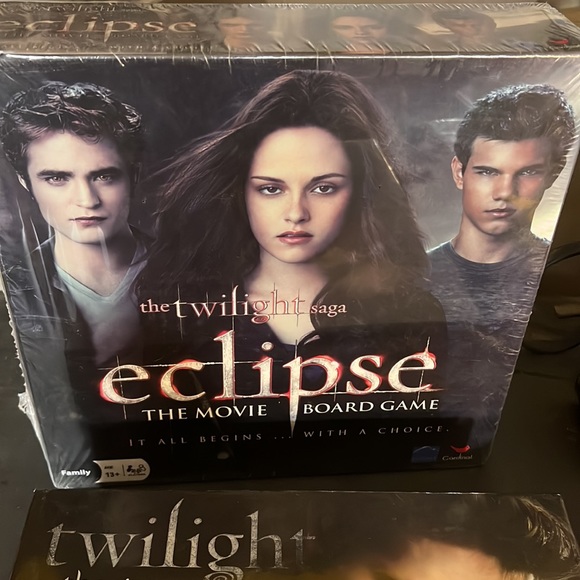 4 Twilight Board Games including Scene It DVD game - Picture 4 of 12